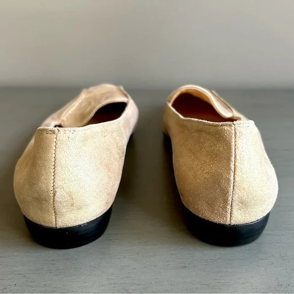 Chic Beige Loafers for Women - Picture 7 of 13